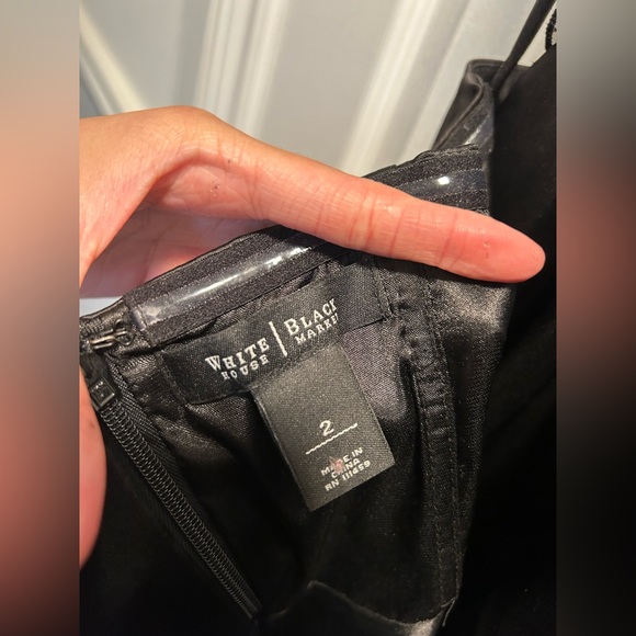 Dress - Picture 3 of 3